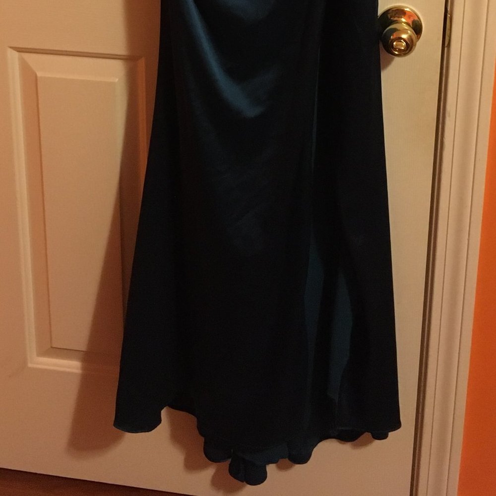 Prom/ Formal Dress - Picture 2 of 7